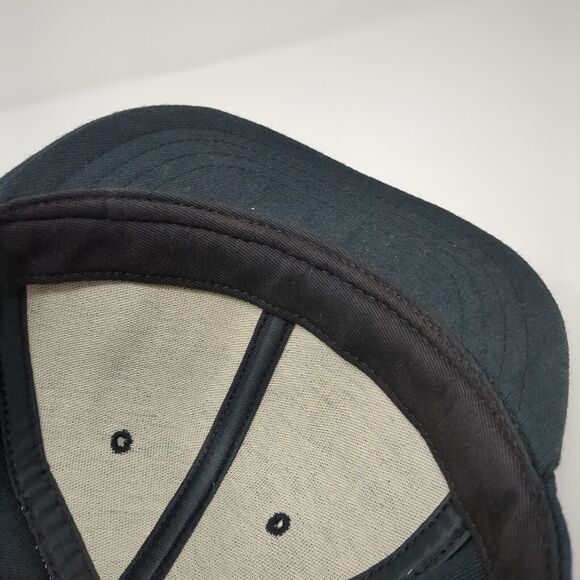 New Era Fitted Hat Black 6 7/8 Solid Blank 6 Panel Vent Holes Outdoor - Picture 7 of 8